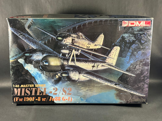 DML Model Kit 5510 1:48 Scale Mistel-2/S2 (Fw190F-8 w/Ju88 G-1)