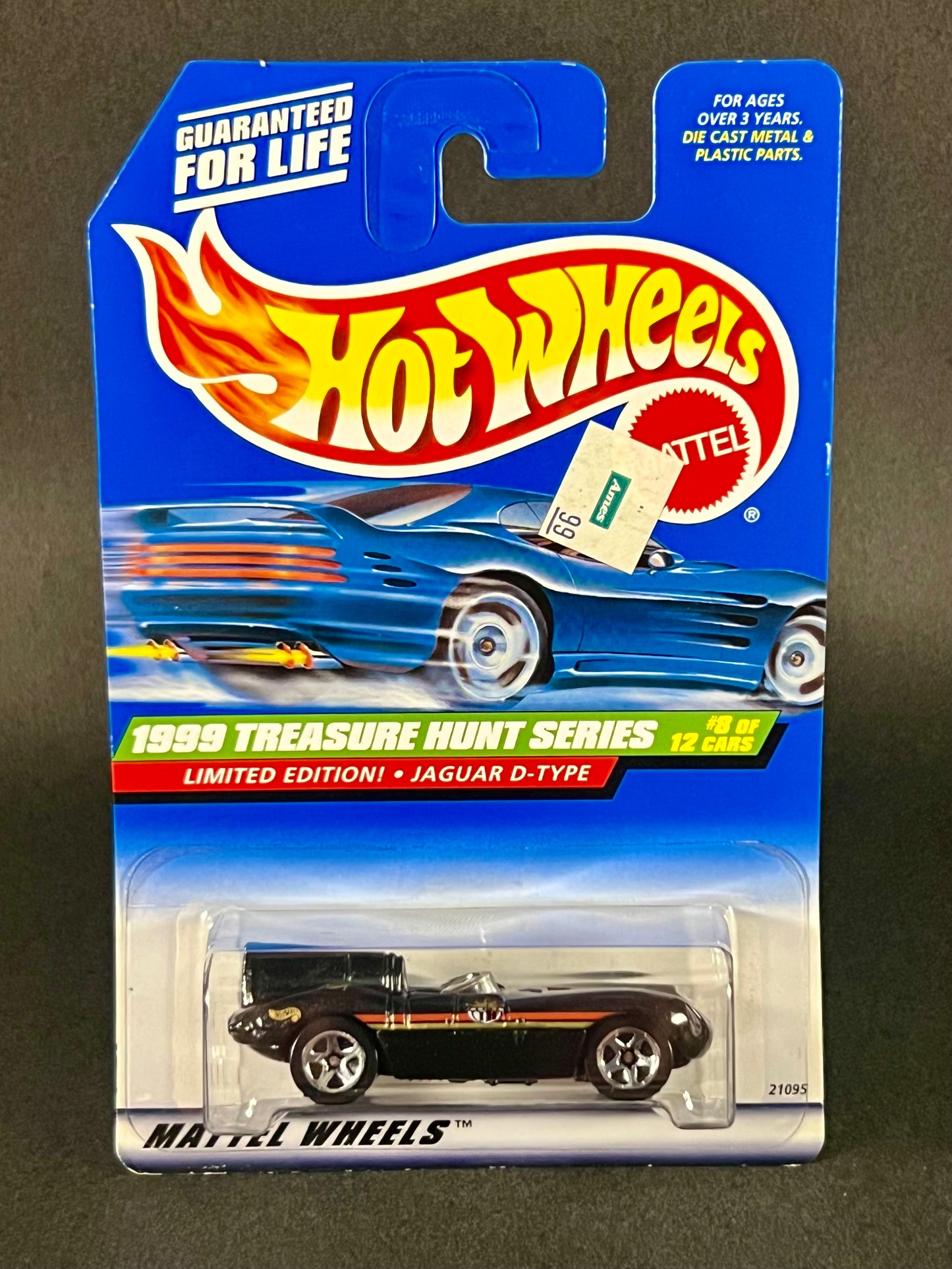 Hot Wheels 1999 Treasure Hunt Series #8 Jaguar D-Type, Black