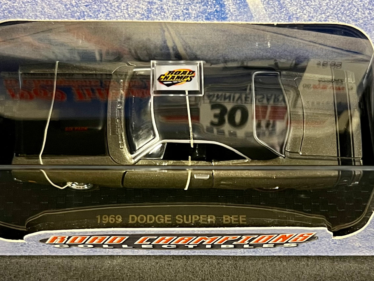 Road Champs 1969 Tribute Series 1 Limited Edition 1969 Dodge Super Bee, Gold