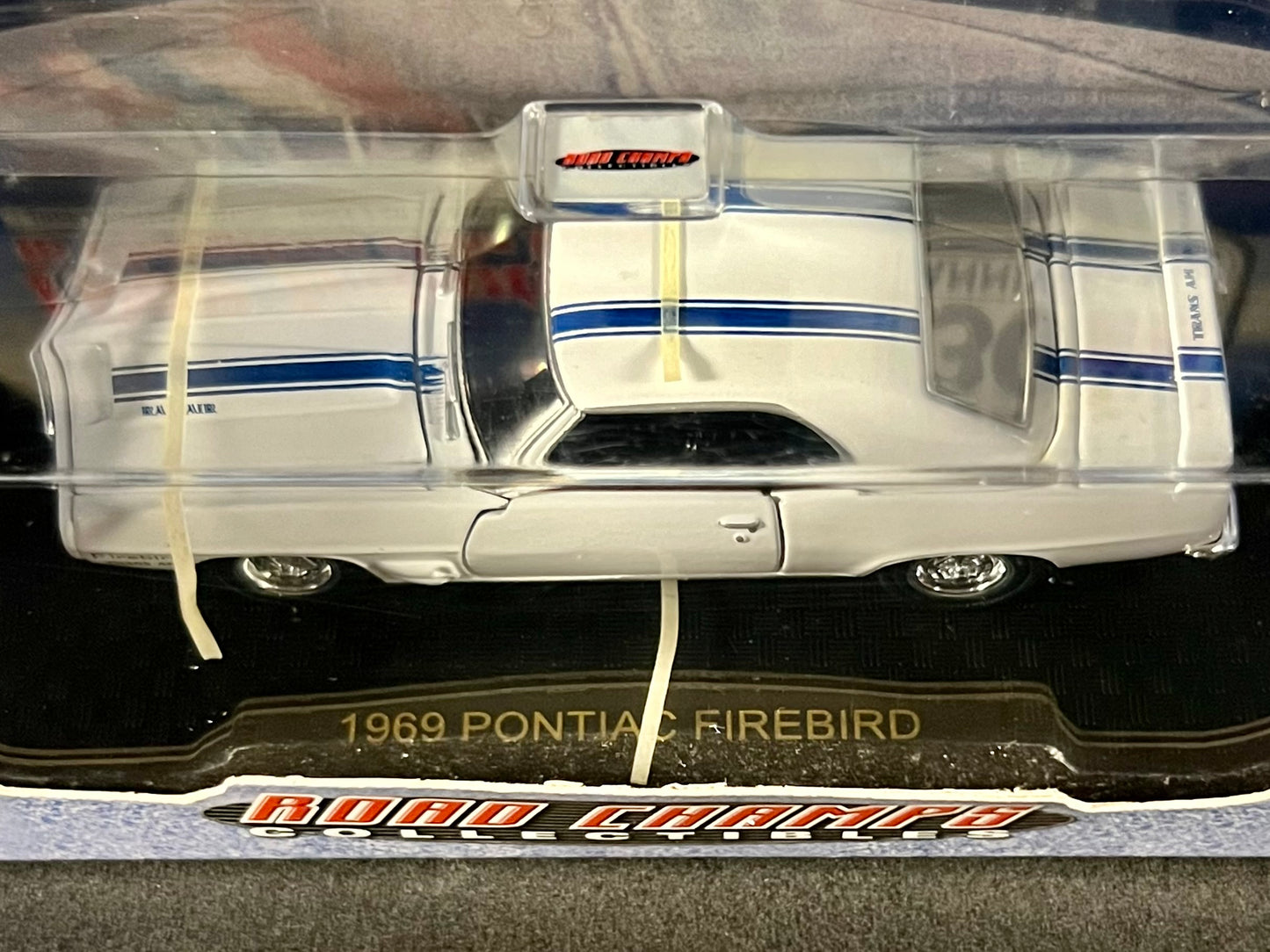 Road Champs 1969 Tribute Series 3 Limited Edition 1969 Pontiac Firebird, White