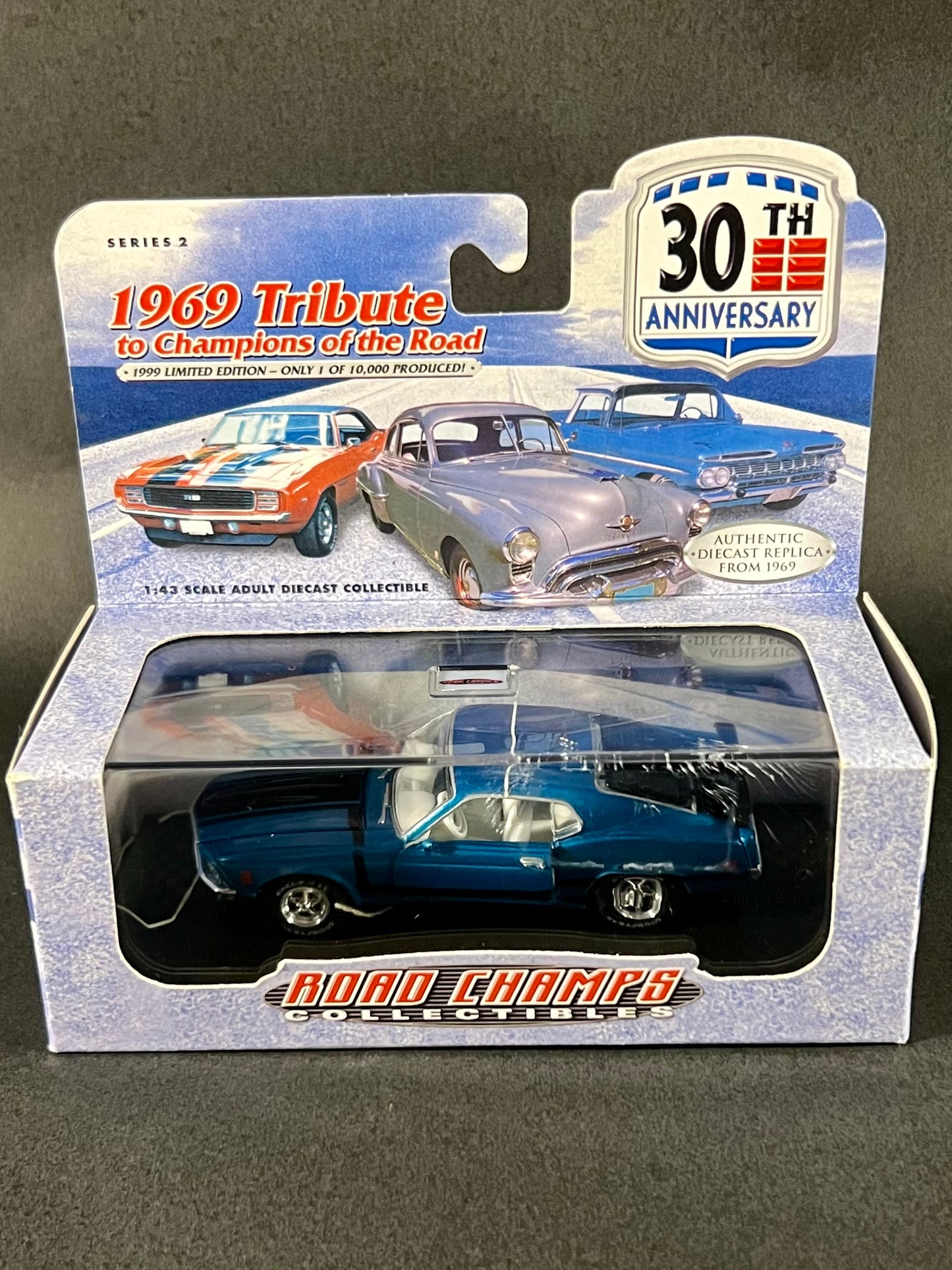 Road Champs 1969 Tribute Series 2 Limited Edition 1969 Ford Mustang, Blue *Damaged Case