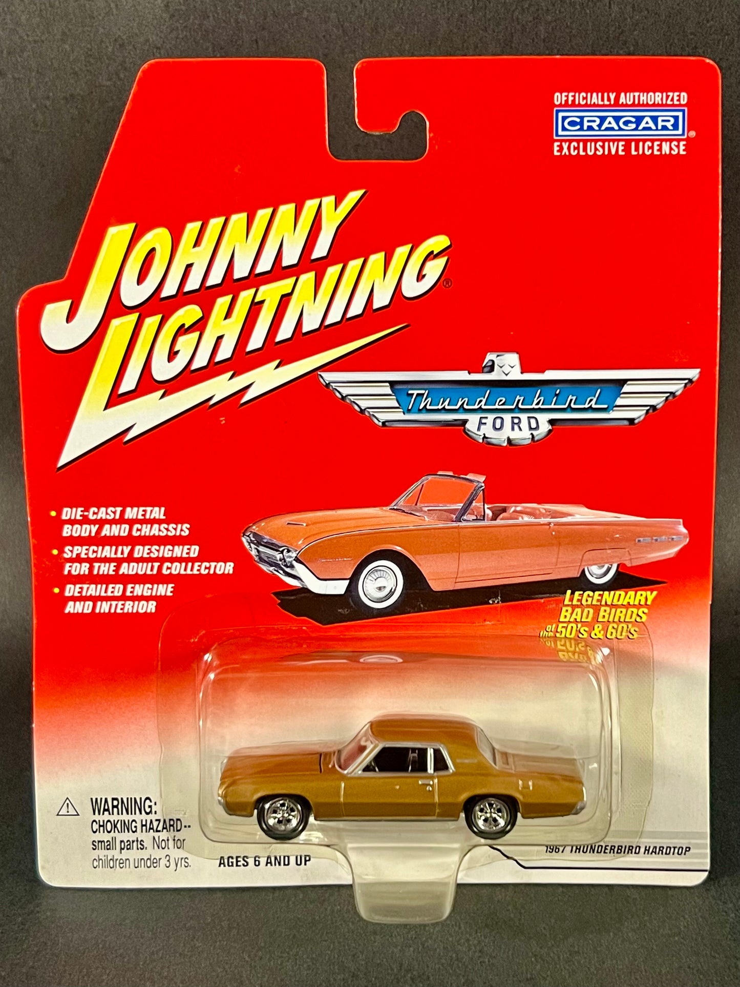 Johnny Lightning 2002 Ford Thunderbird Series 1967 Thunderbird Hardtop, Gold