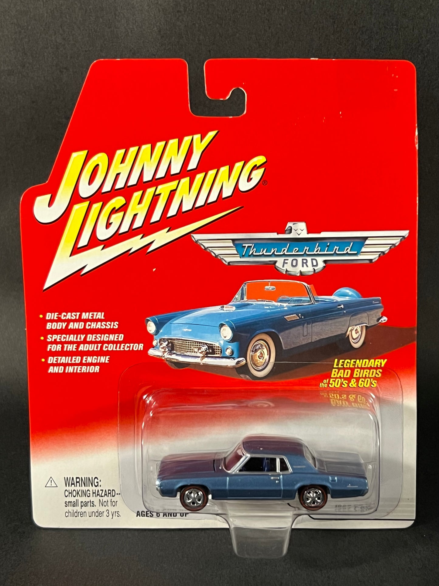 Johnny Lightning Ford Thunderbird Series 1967 T-Bird Blue 1:64