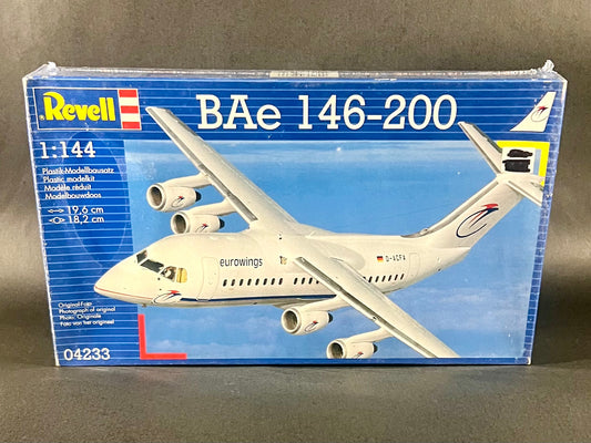 Revell Model Kit 04233 1:144 Scale BAe 146-200