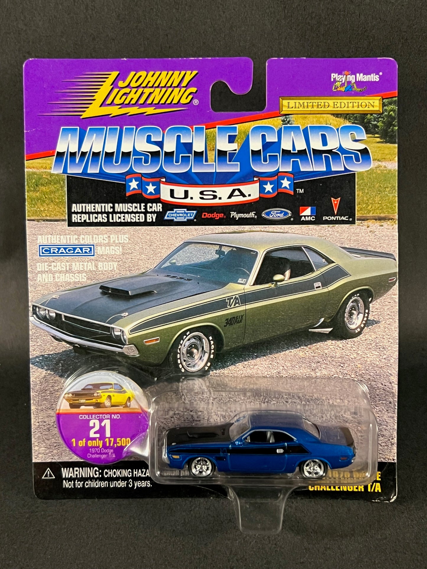 Johnny Lightning 1998 Muscle Cars USA #21 1970 Dodge Challenger T/A, Blue