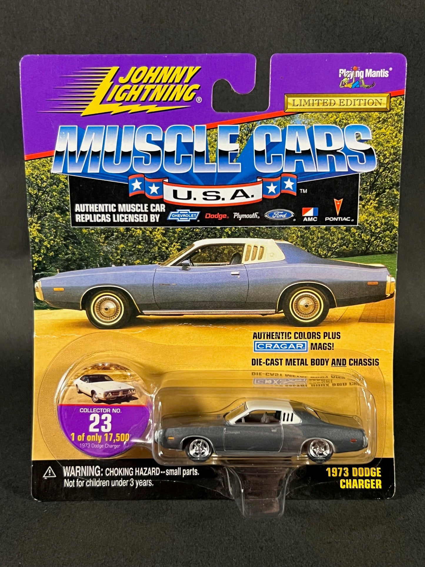 Johnny Lightning 1998 Muscle Cars USA #23 1973 Dodge Charger, Silver