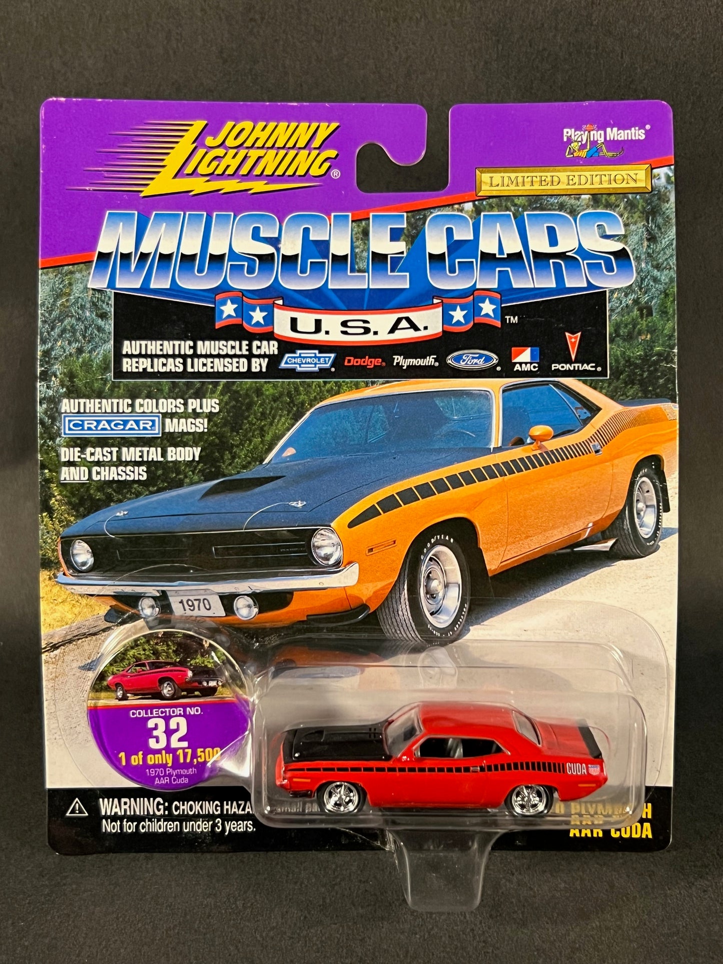 Johnny Lightning 1998 Muscle Cars USA #32 1970 Plymouth AAR Cuda, Red