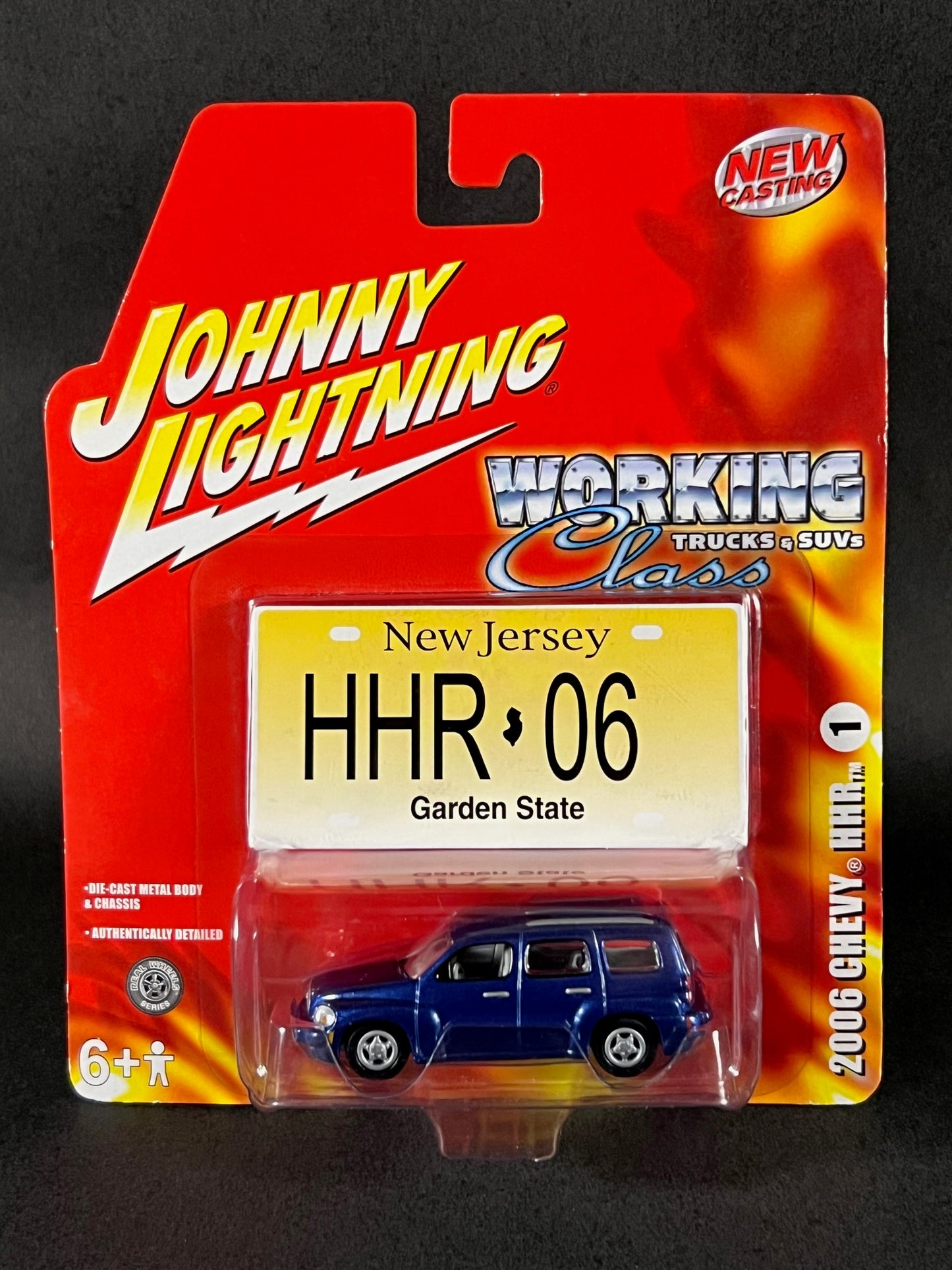 Johnny Lightning Working Class Trucks & SUVs #1 2006 Chevy HHR, Blue