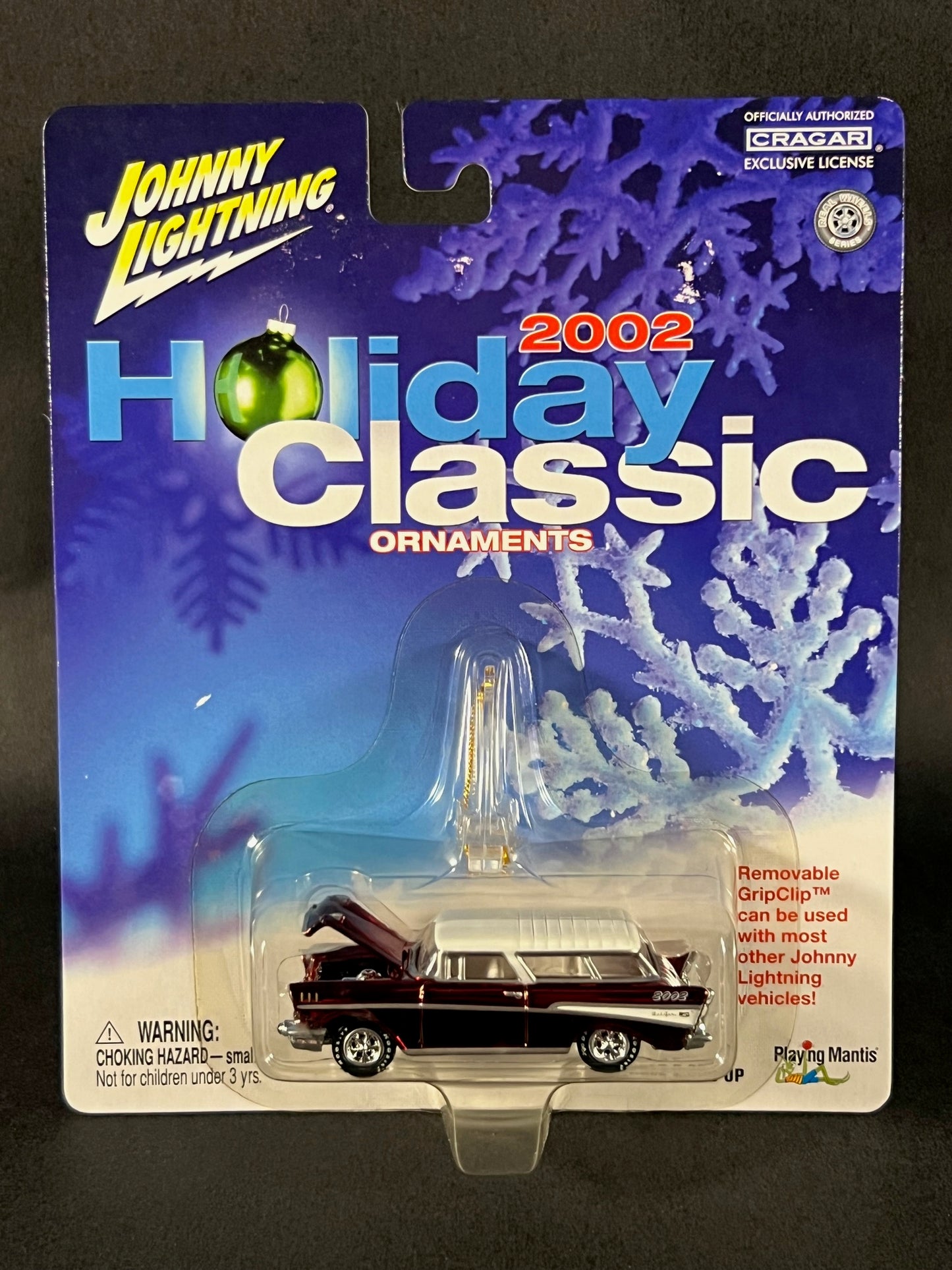 Johnny Lightning 2002 Holiday Classic Ornaments 1957 Chevy Nomad, Red