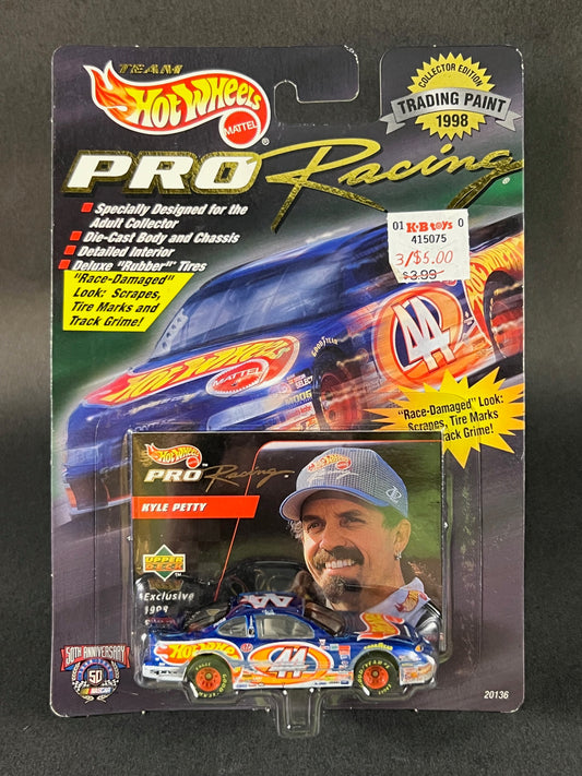 Team Hot Wheels Pro Racing 1998 Trading Paint Kyle Petty