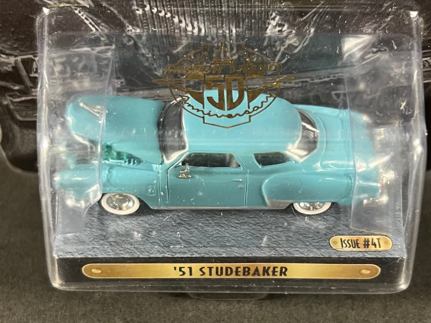 Racing Champions MINT Issue #4T '51 Studebaker, Baby Blue