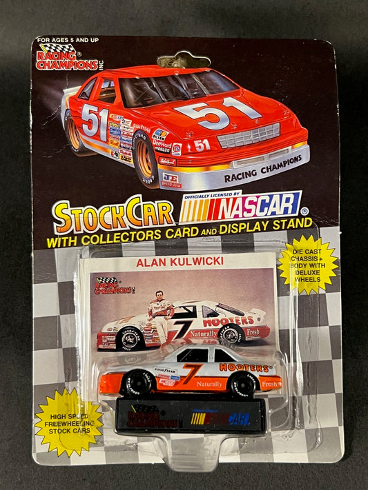 Racing Champions 1992 StockCar NASCAR Alan Kulwicki #7 Hooters