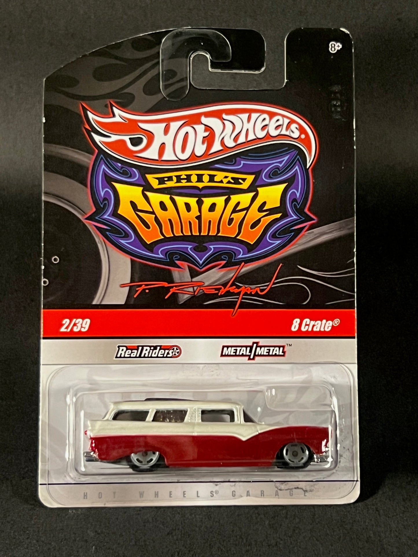 Hot Wheels 2009 Phil's Garage 2/39 8 Crate, Red and White