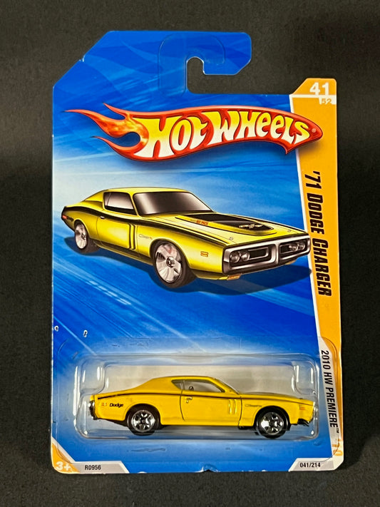 Hot Wheels 2010 HW Premiere '10 #41 '71 Dodge Charger, Yellow