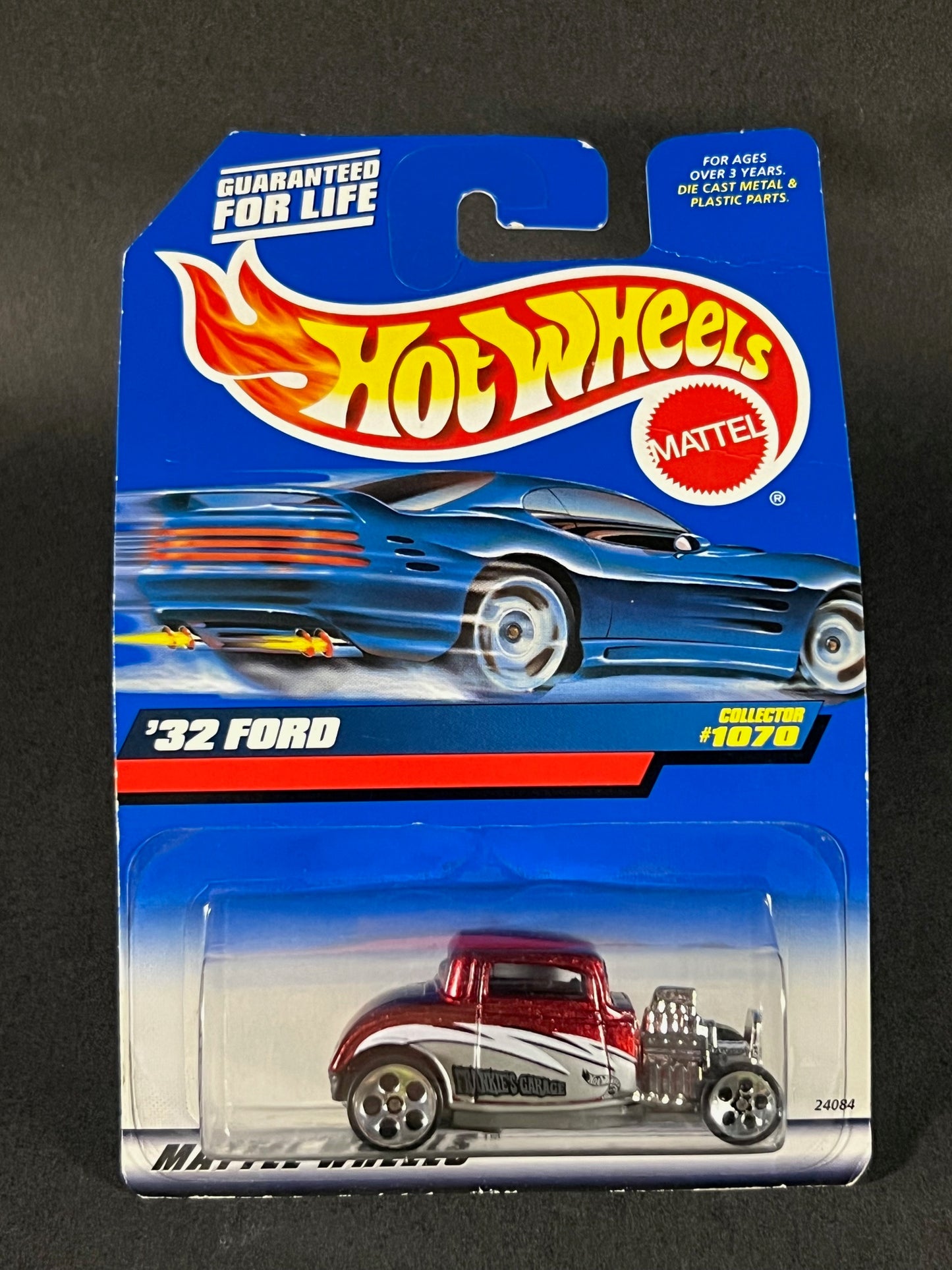 Hot Wheels 1998 #1070 '32 Ford, Red and Silver