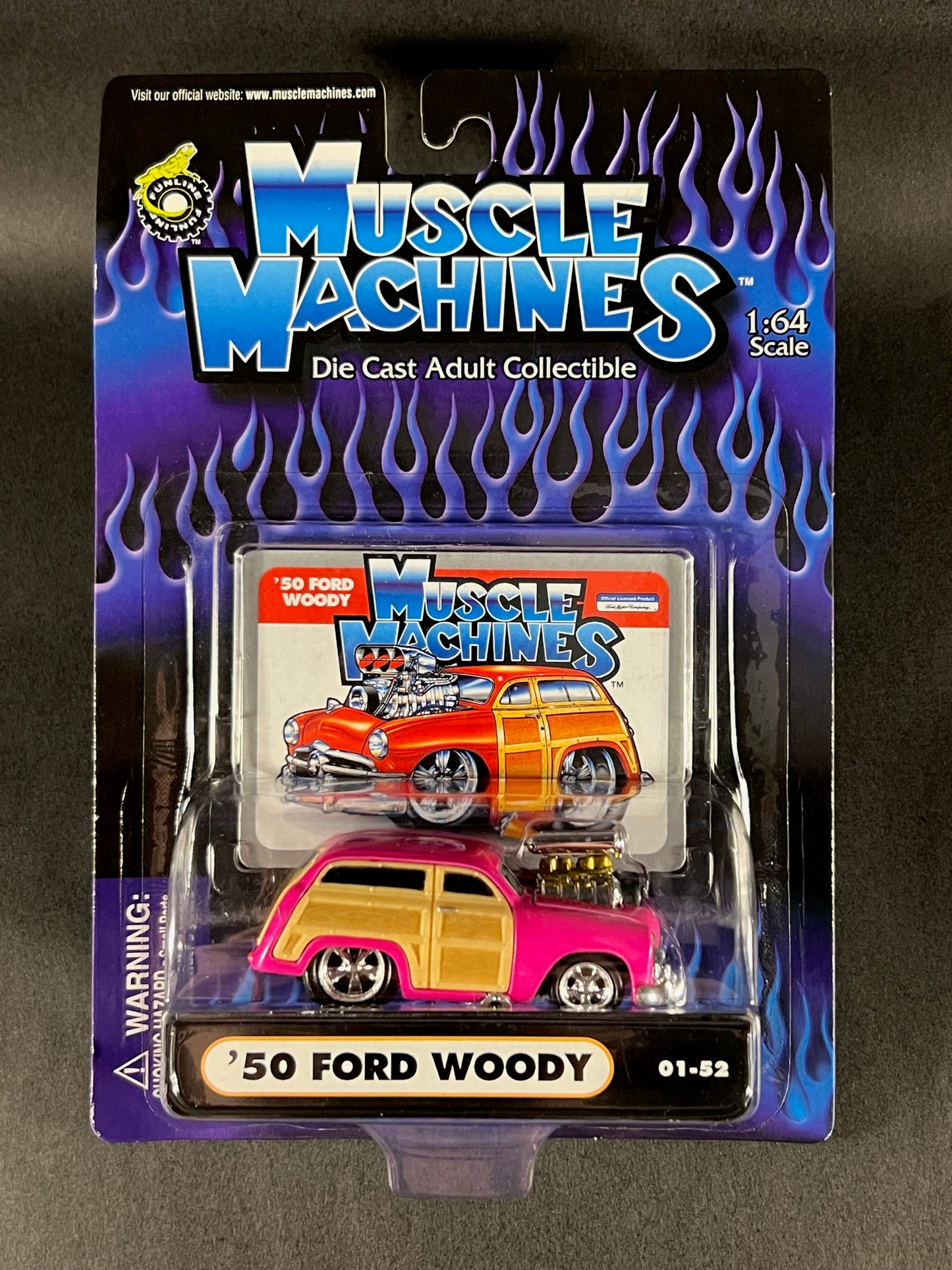 Muscle Machines 2001 Series 1 01-52 '50 Ford Woody, Pink