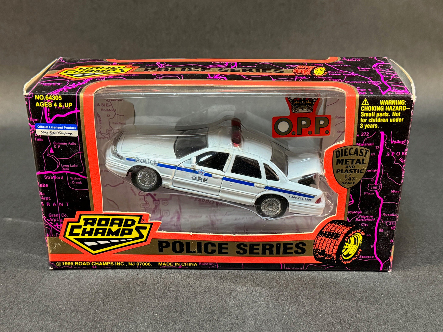 1995 Road Champs Police Series Boxed Ontario Provincial Police, White