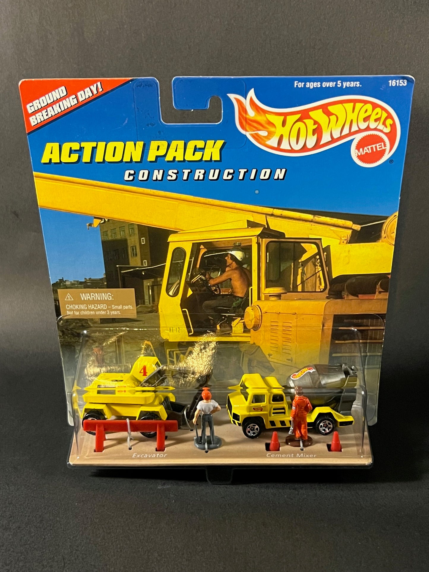 Hot Wheels 1996 Action Pack Construction - Ground Breaking Day!