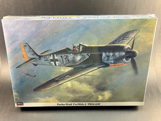 Hasegawa Model Kit 08169 1:32 Scale Focke-Wulf Fw190A-5 'Priller'