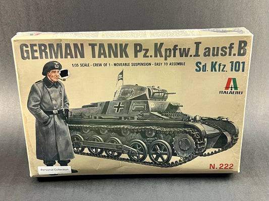 Italeri Model Kit 222 1:35 Scale German Tank Pz.Kpfw.I ausf.B Sd. Kfz.101