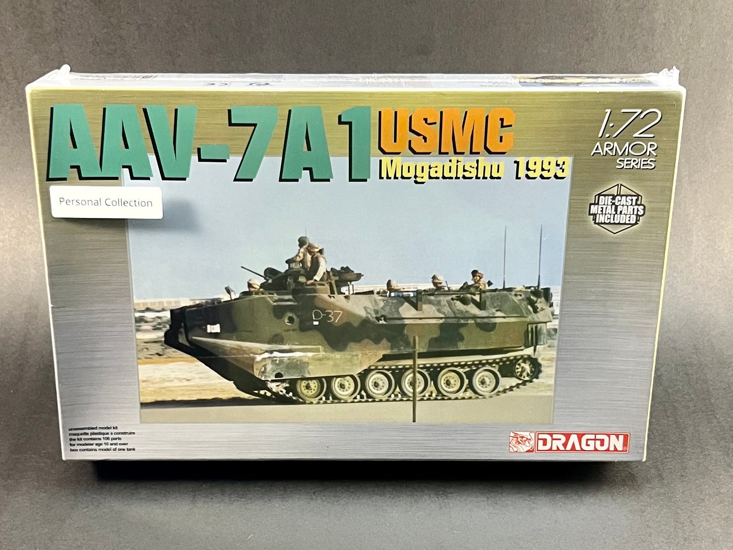 Dragon Model Kit 7221 1:72 Scale AAV-7A1 USMC Mogadishu 1993