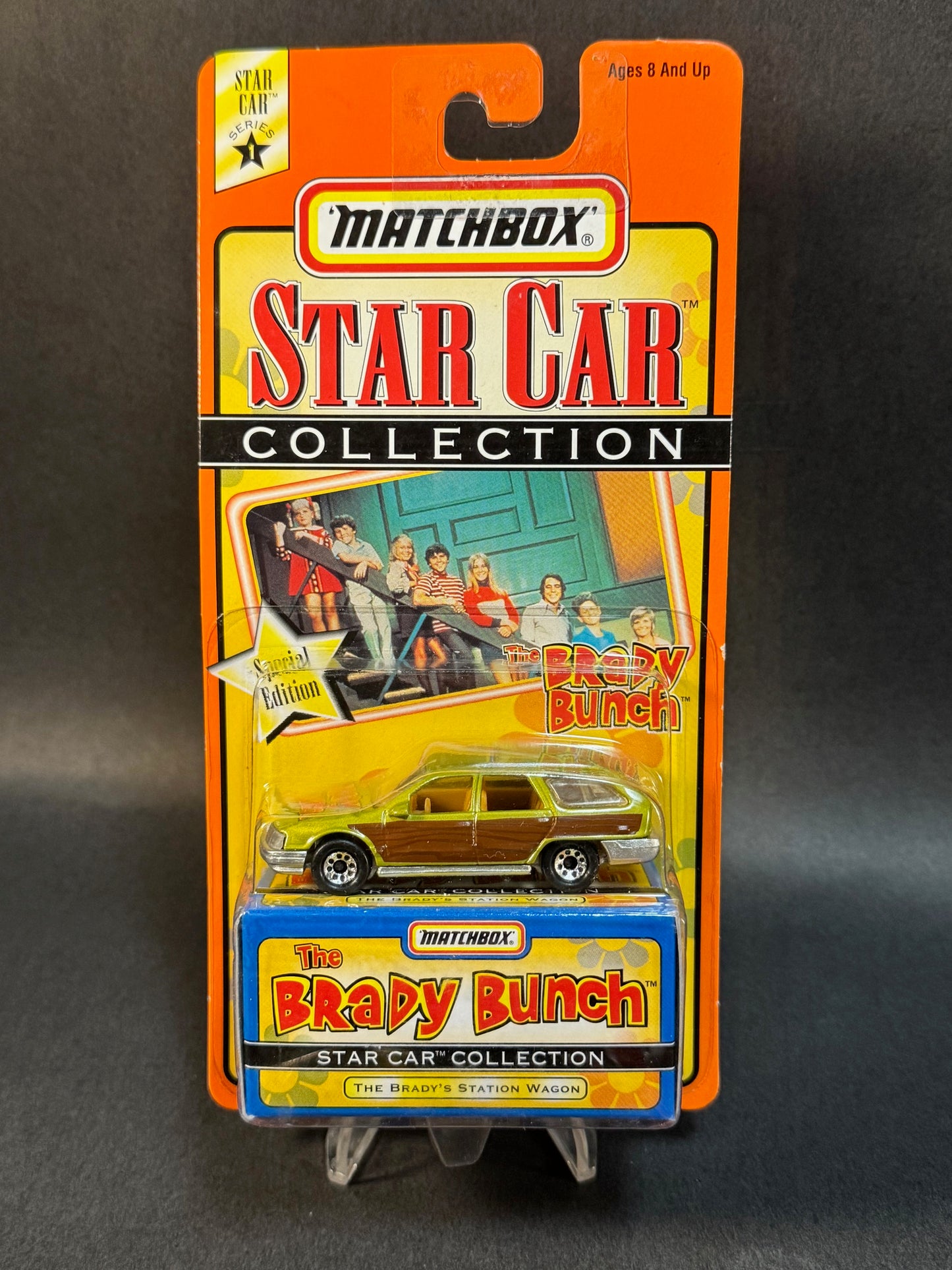 1997 Matchbox Star Car Collection Series 1 The Brady Bunch Brady's Station Wagon, Yellow and Brown