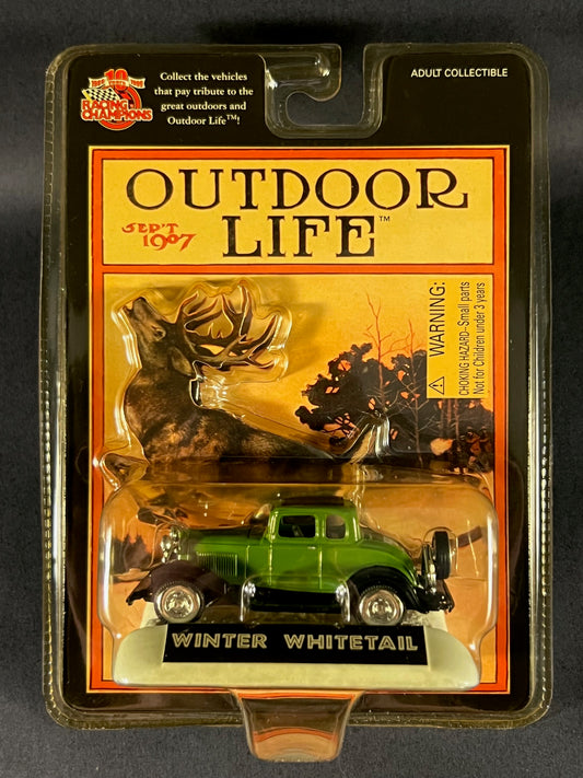 Racing Champions 1999 Outdoor Life Issue #13 Winter Whitetail, Green