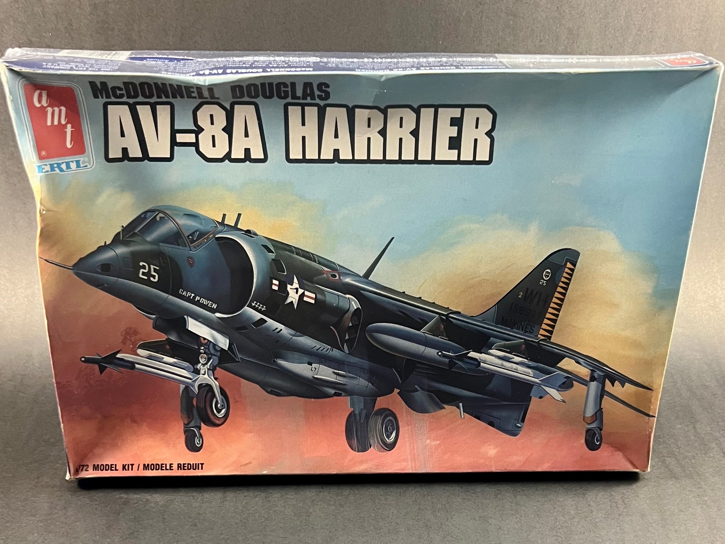 AMT ERTL Model Kit 8801 1:72 Scale McDonnell Douglas AV-8A Harrier ...