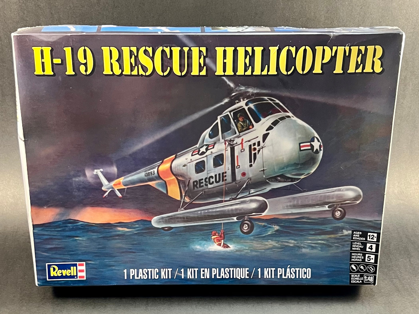 Revell Model Kit 85-5331 1:48 Scale H-19 Rescue Helicopter