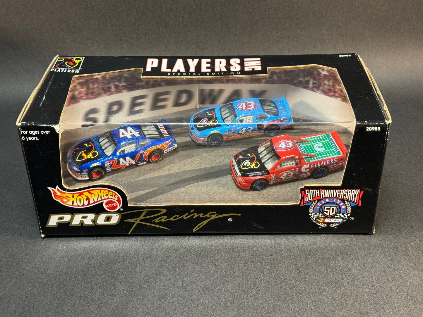 1998 Hot Wheels Pro Racing Special Edition NASCAR Players Inc 3 Car Set