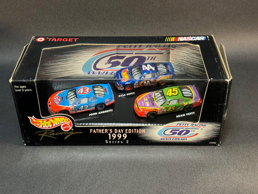 1999 Hot Wheels Racing NASCAR Petty 50th Father's Day Edition 3 Car Set