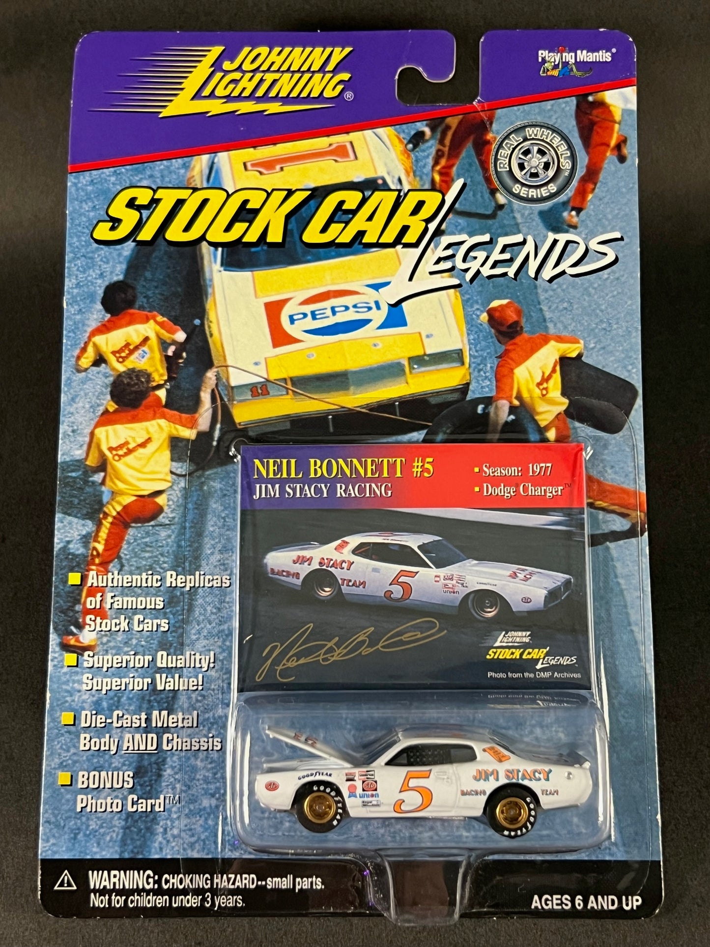 Johnny Lightning 1999 Stock Car Legends 1977 Season Jim Stacy Racing #5 Neil Bonnett