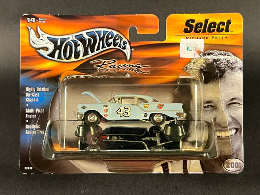 Hot Wheels Racing Select 2001 NASCAR Richard Petty #43 1957 Olds Sedan, Blue