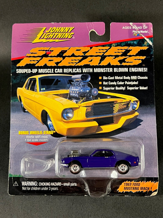 Johnny Lightning 1999 Street Freaks 1969 Ford Mustang Mach 1, Purple