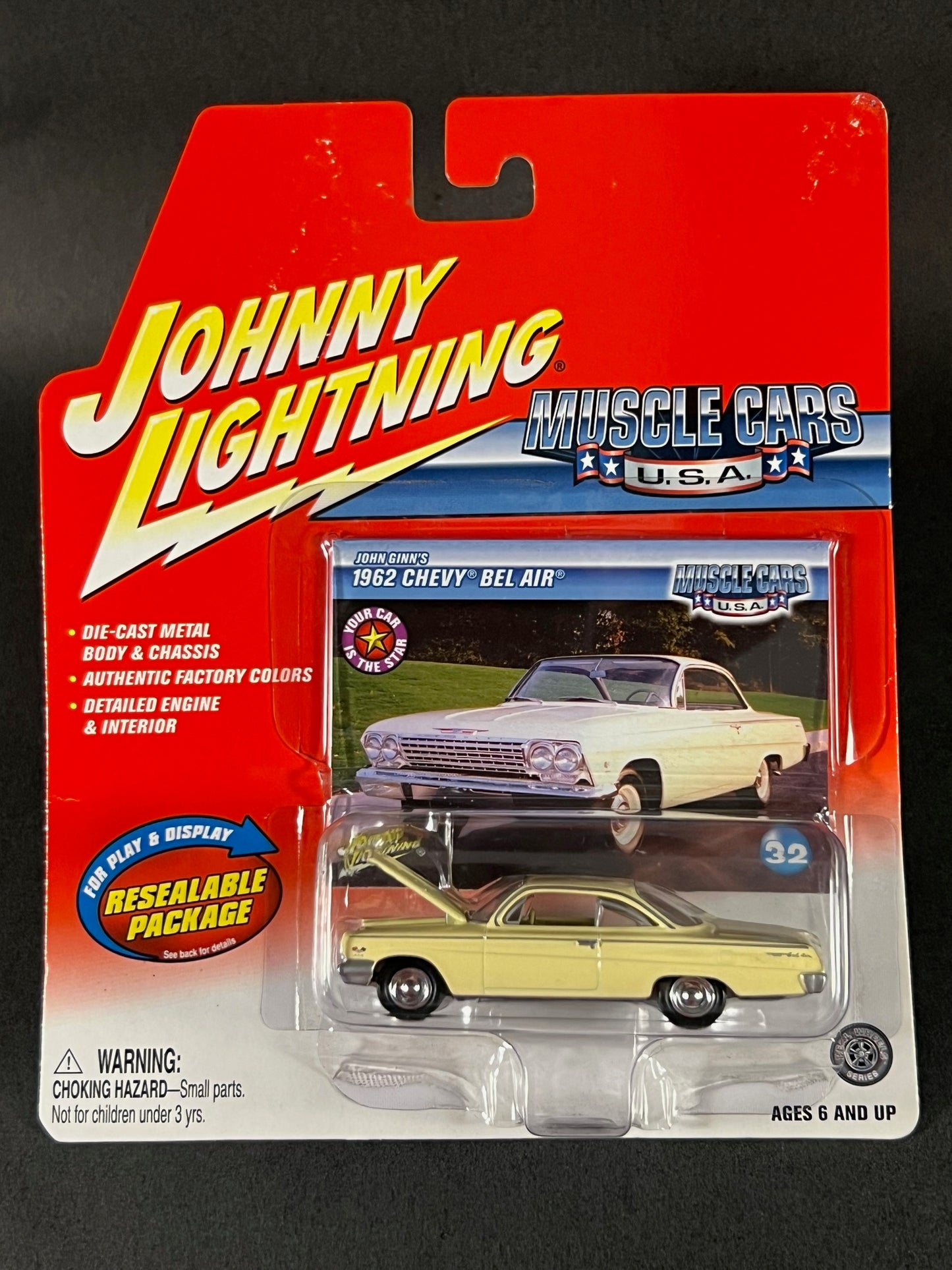 Johnny Lightning 2004 Muscle Cars USA #32 1962 Chevy Bel Air, Yellow