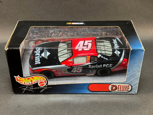 1999 Hot Wheels Racing 1:24 Deluxe NASCAR Sprint PCS 45, Black and Red