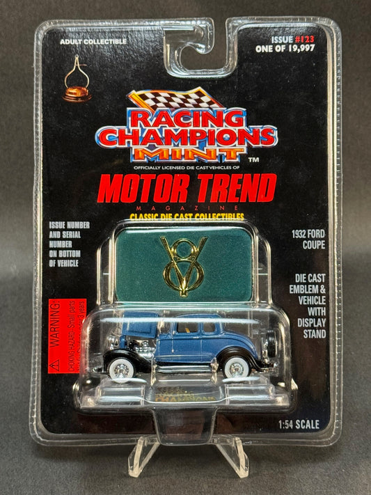 1997 Racing Champions MINT Motor Trend Issue #123 1932 Ford Coupe, Blue