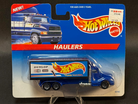 1996 Hot Wheels Haulers Team Racing Dunlop, Blue