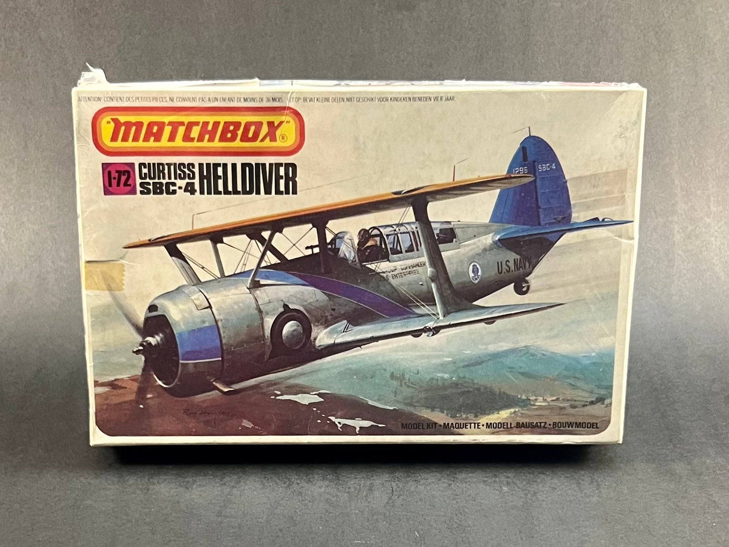 Matchbox Model Kit PK-35 1:72 Scale Curtiss SBC-4 Helldiver