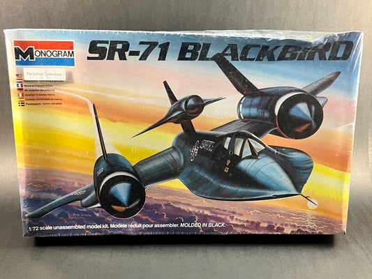 Monogram Model Kit 5810 1:72 Scale SR-71 Blackbird