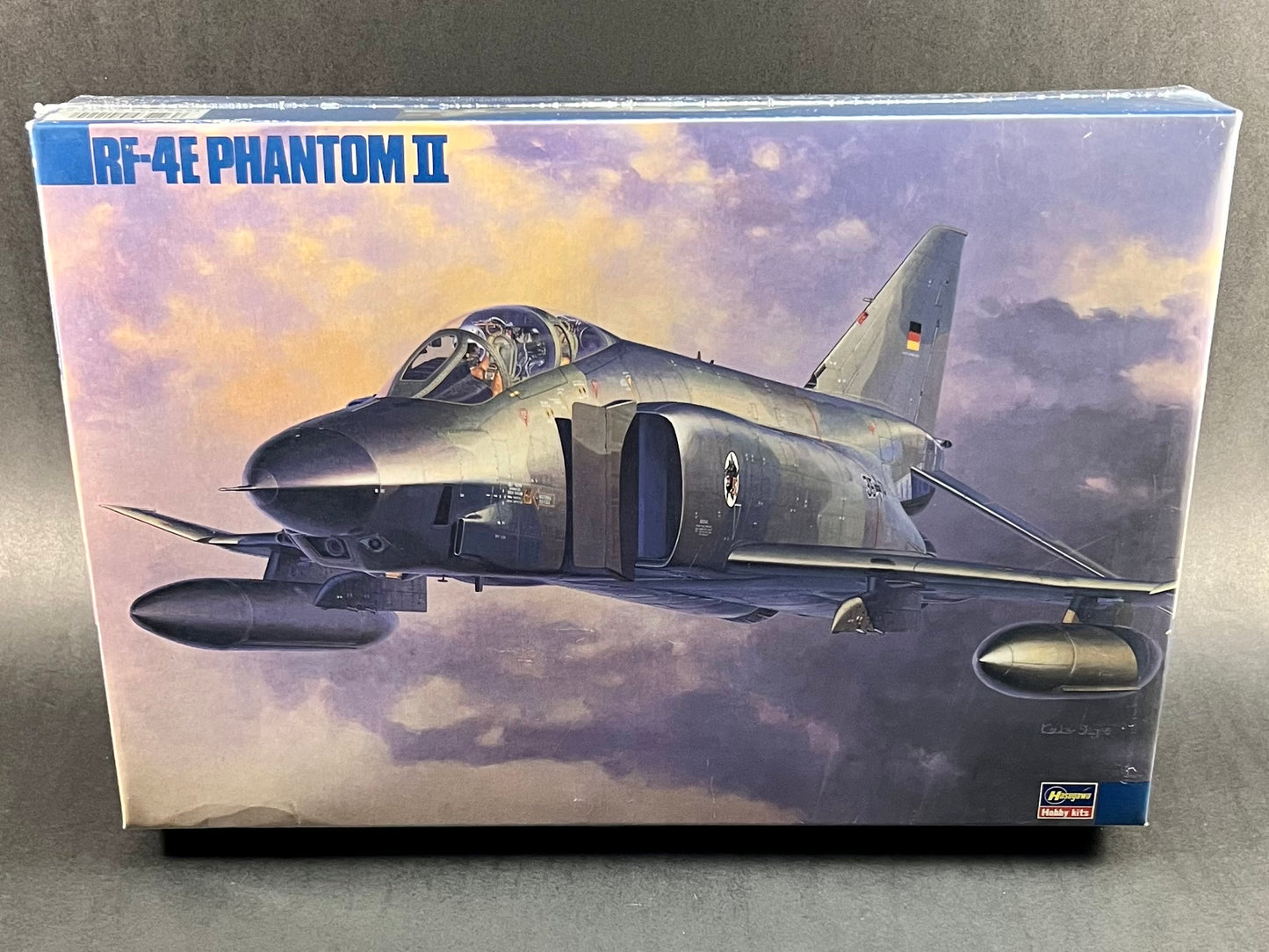 Hasegawa Model Kit KA11 1:72 Scale RF-4E Phantom II