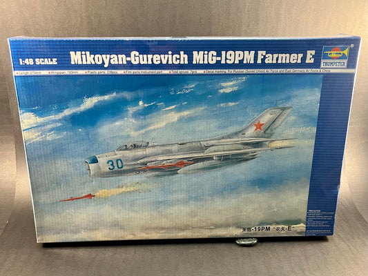 Trumpeter Model Kit 02804 1:48 Scale Mikoyan-Gurevich MiG-19PM Farmer E