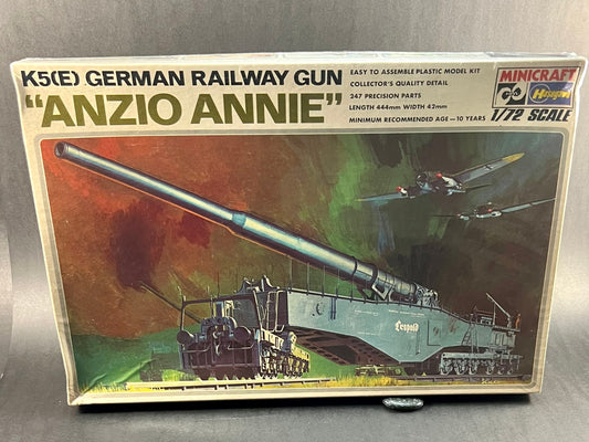 MiniCraft Hasegawa Model Kit 728 1:72 Scale K5(E) German Railway Gun "Anzio Annie"