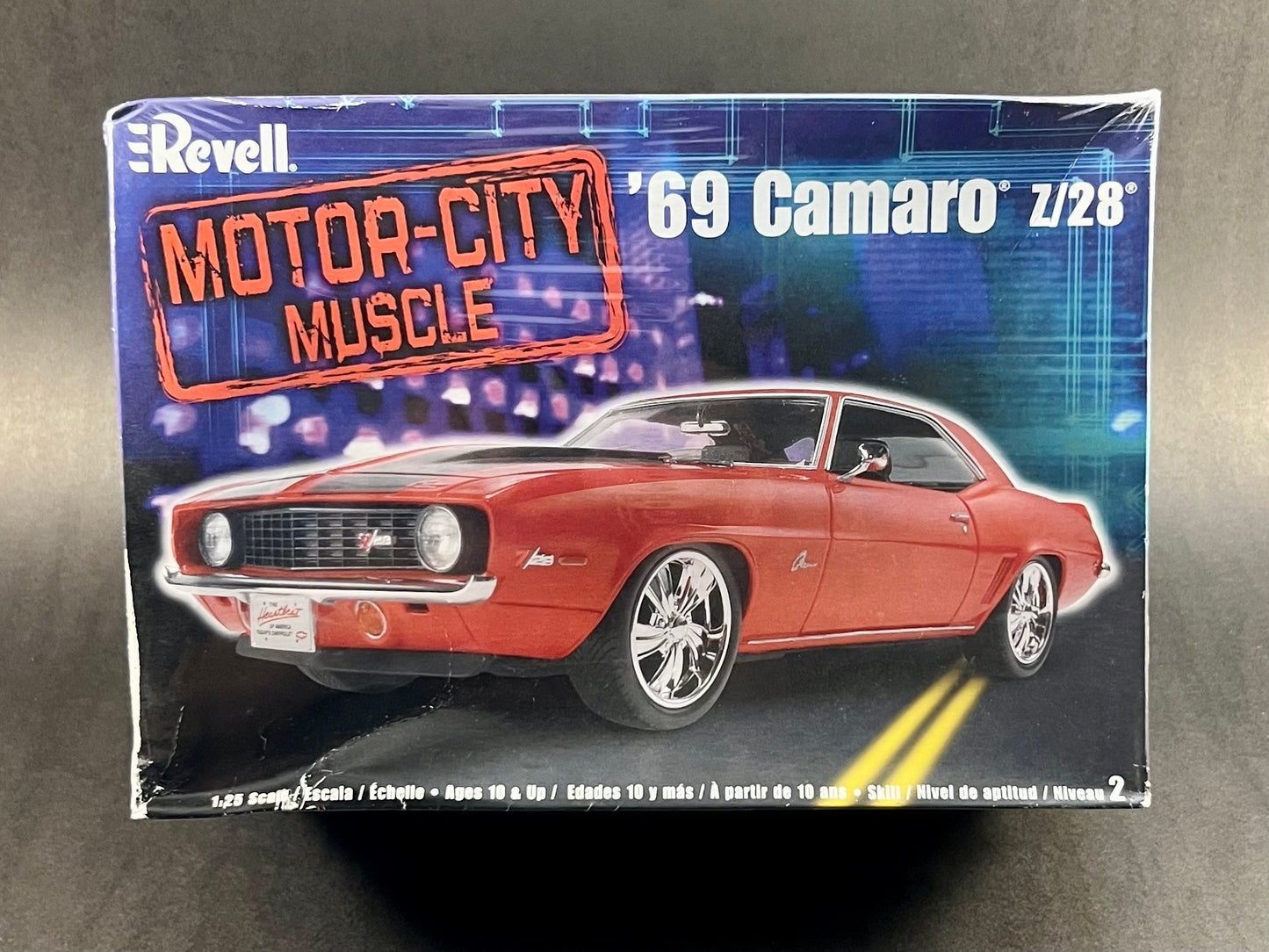 Revell Model Kit 85-2148 1:25 Scale 69 Camaro Z/28