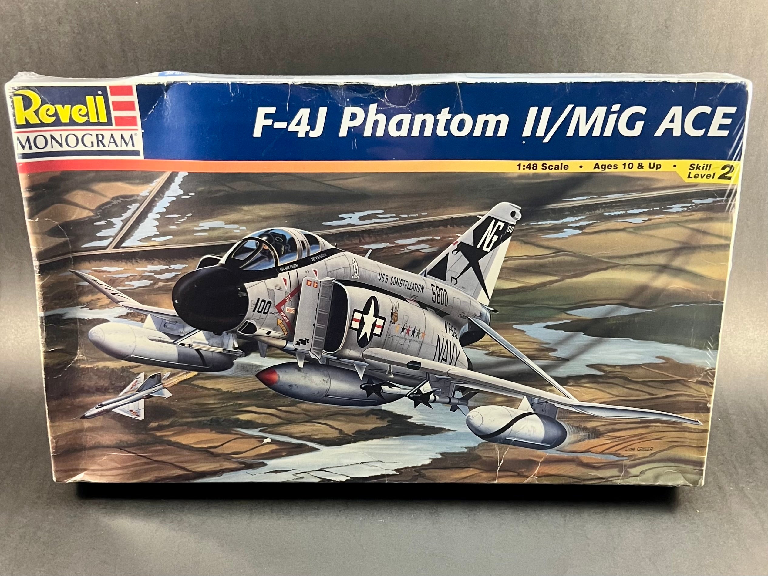 Monogram Mod 5813 Revell Monogram Model Kit 85-5813 1:48 Scale F-4J Phantom II/MiG ACE ...