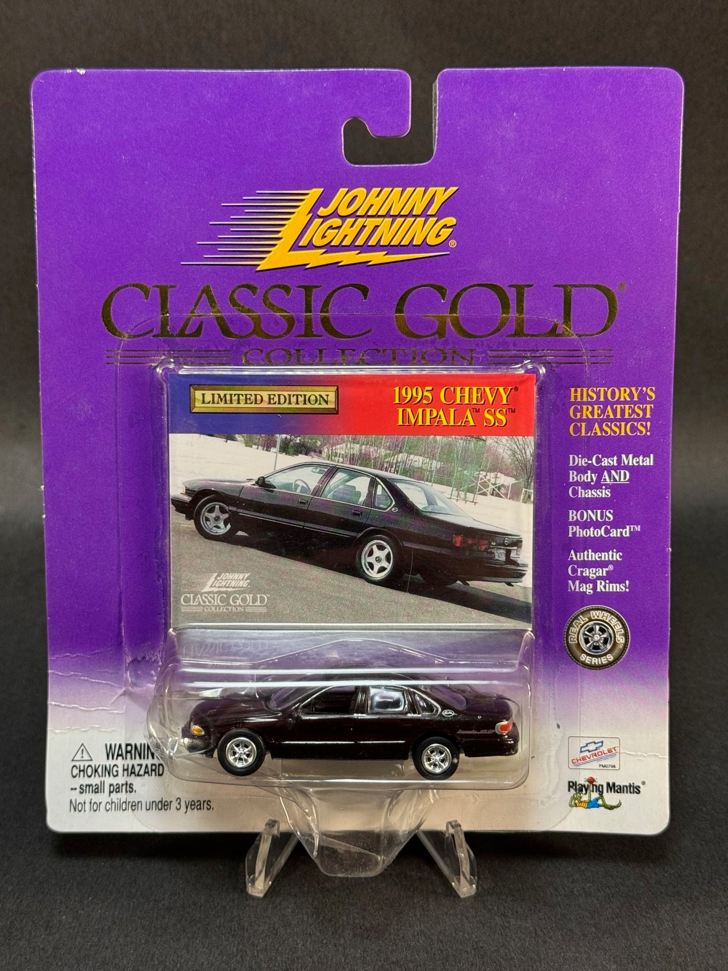 2000 Johnny Lightning Classic Gold Collection 1995 Chevy Impala SS, Black *Damaged Blister