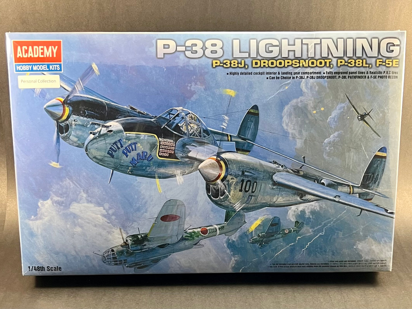 Academy Model Kit 2215 1:48 Scale P-38 Lightning