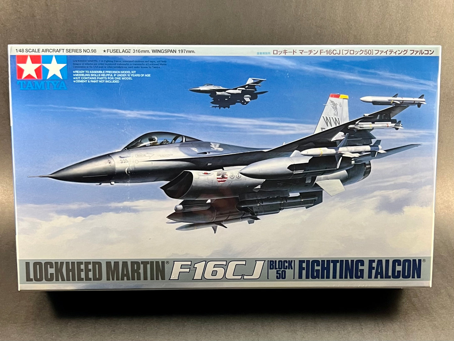 Tamiya Model Kit 61098 1:48 Scale Lockheed Martin F-16CJ Block 50 Fighting Falcon