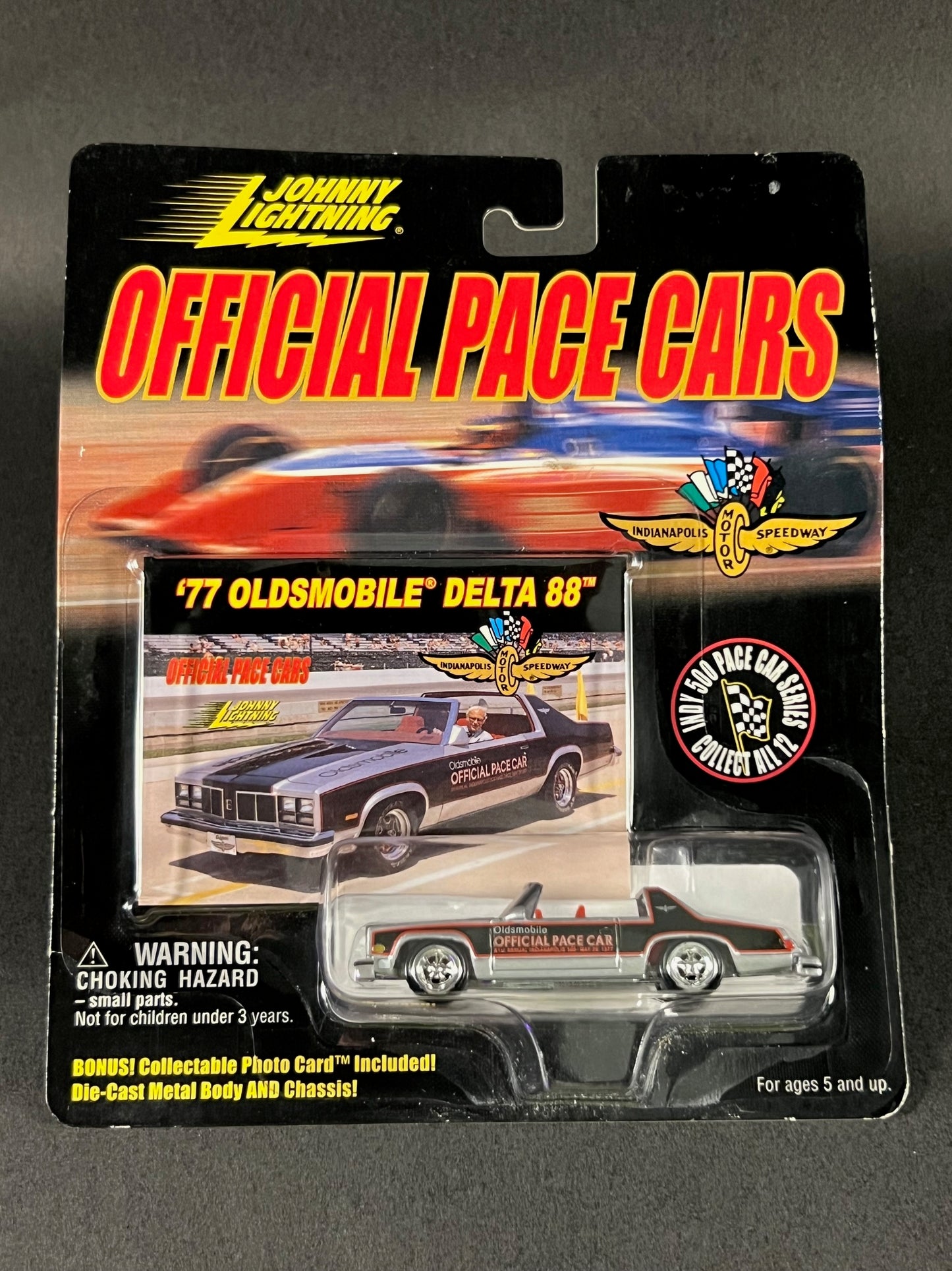 Johnny Lightning 1999 Official Pace Cars '77 Oldsmobile Delta 88, Black and Silver