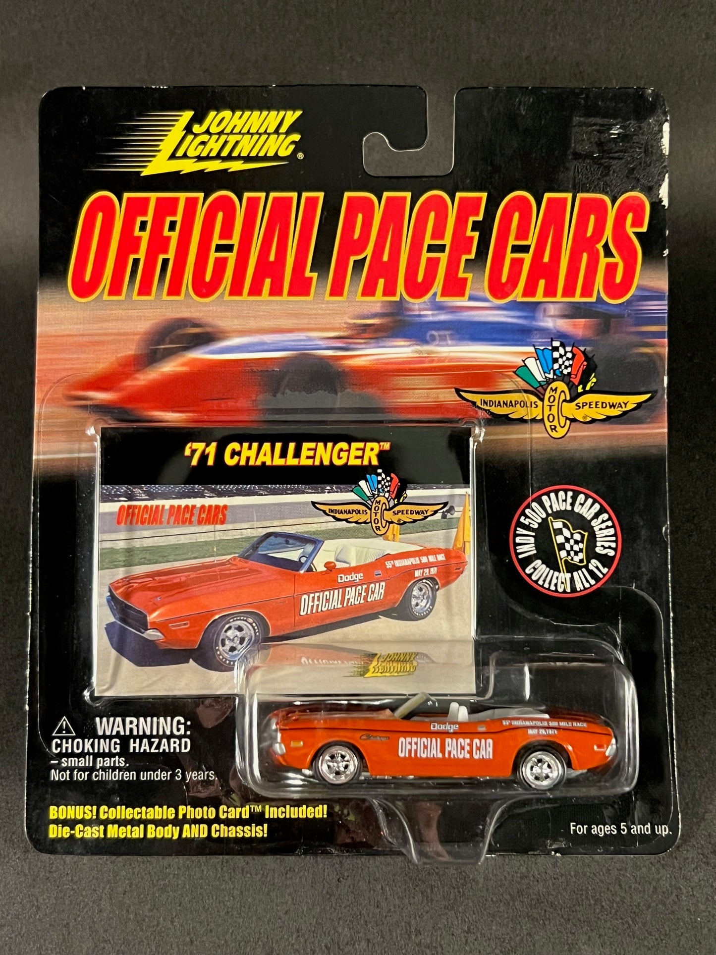 Johnny Lightning 1999 Official Pace Cars '71 Challenger, Red